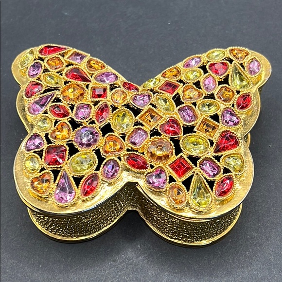 Cute Rhinestone butterfly trinket box - Picture 1 of 5